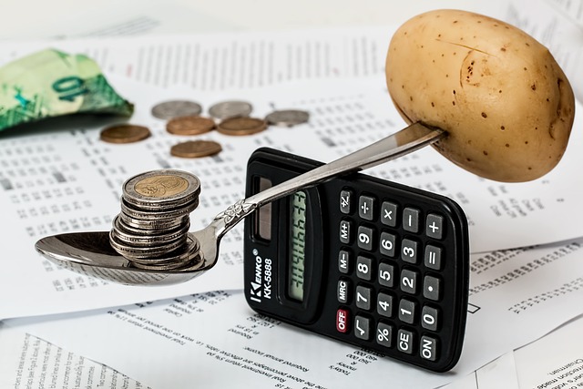 Jak bank centralny walczy z inflacja? Jak bank centralny walczy z inflacja?